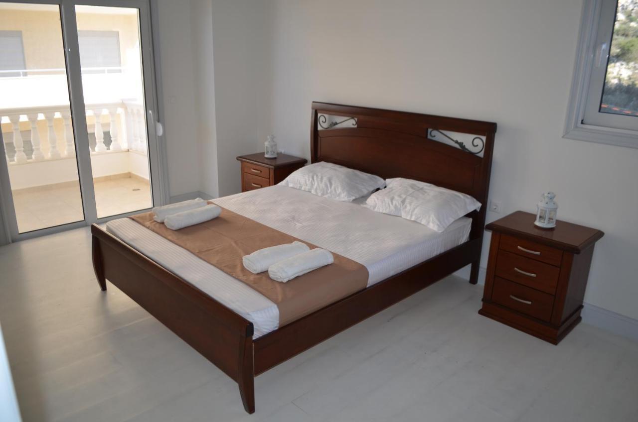 Sejdi Apartments Sarande Bagian luar foto