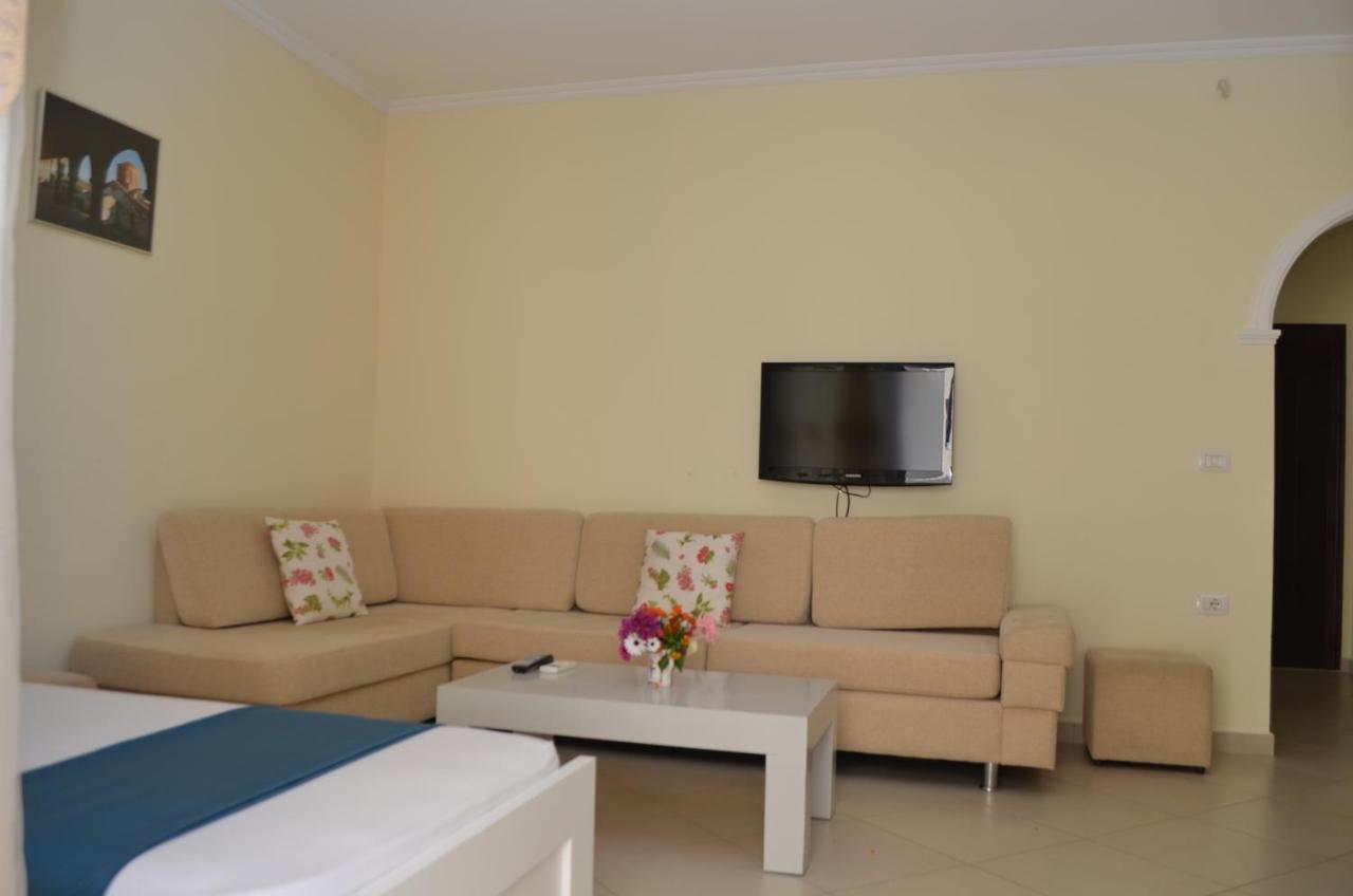 Sejdi Apartments Sarande Bagian luar foto
