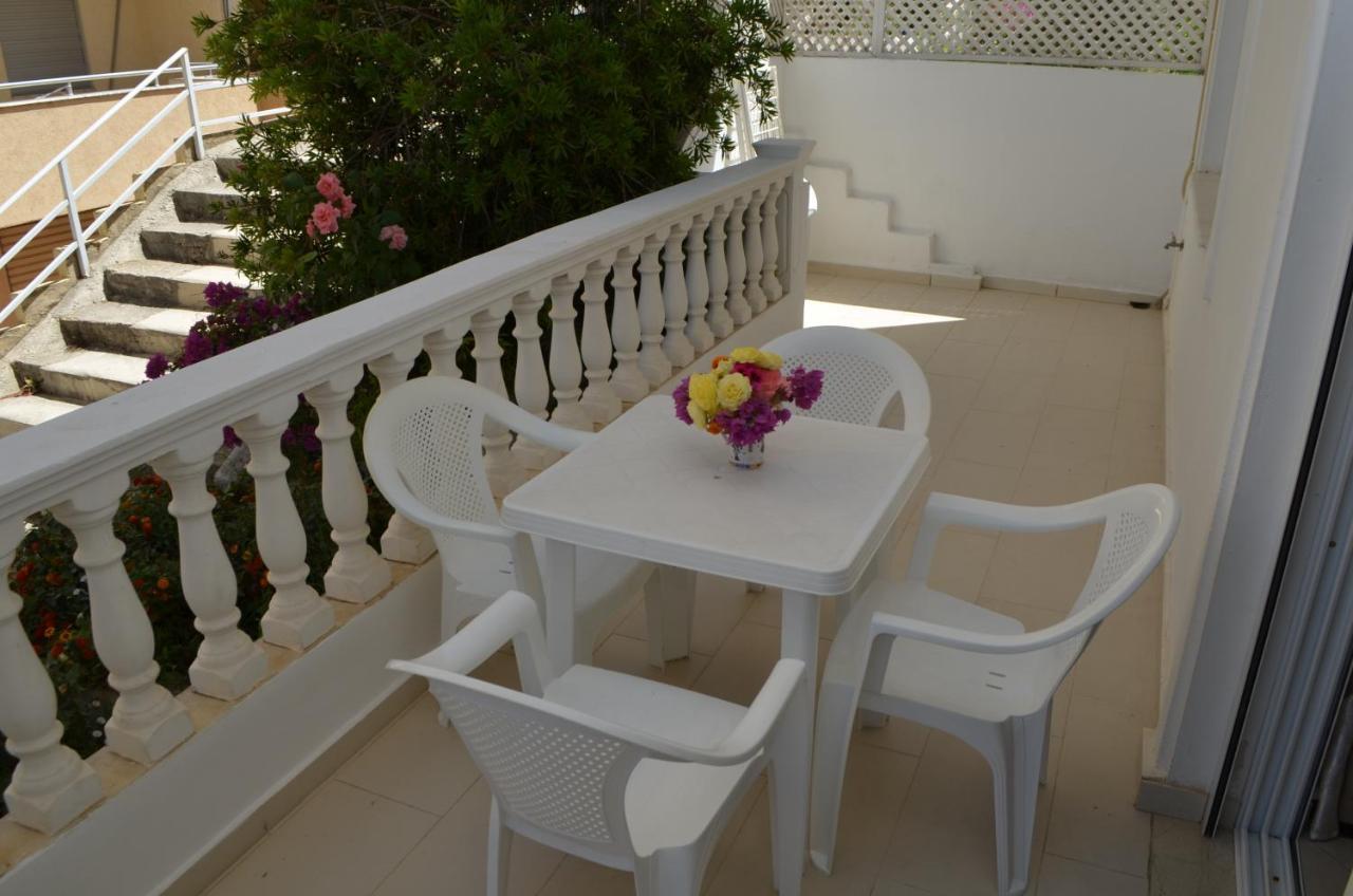 Sejdi Apartments Sarande Bagian luar foto