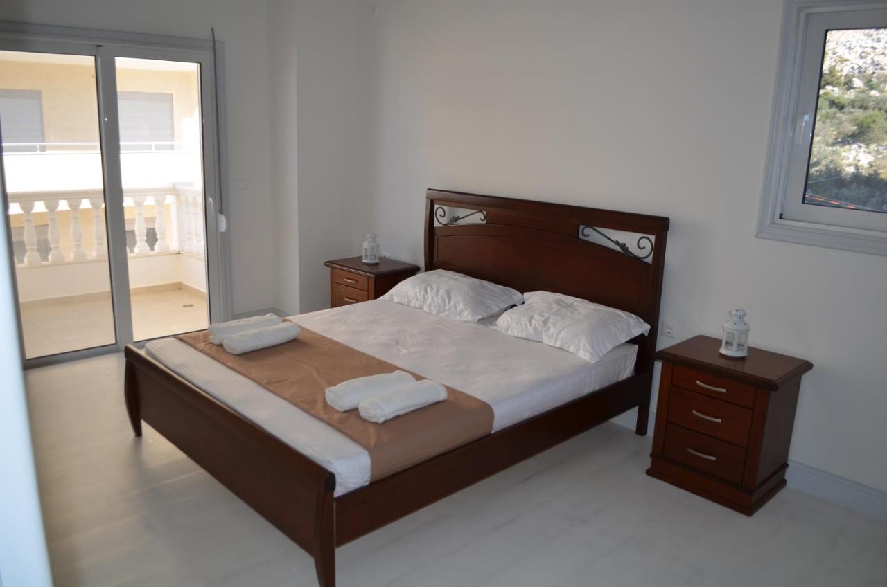 Sejdi Apartments Sarande Bagian luar foto