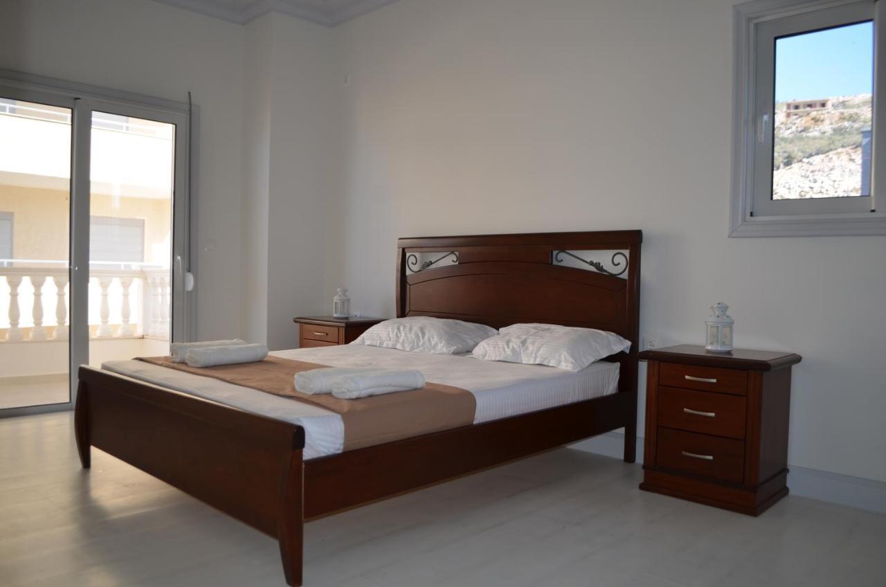 Sejdi Apartments Sarande Bagian luar foto